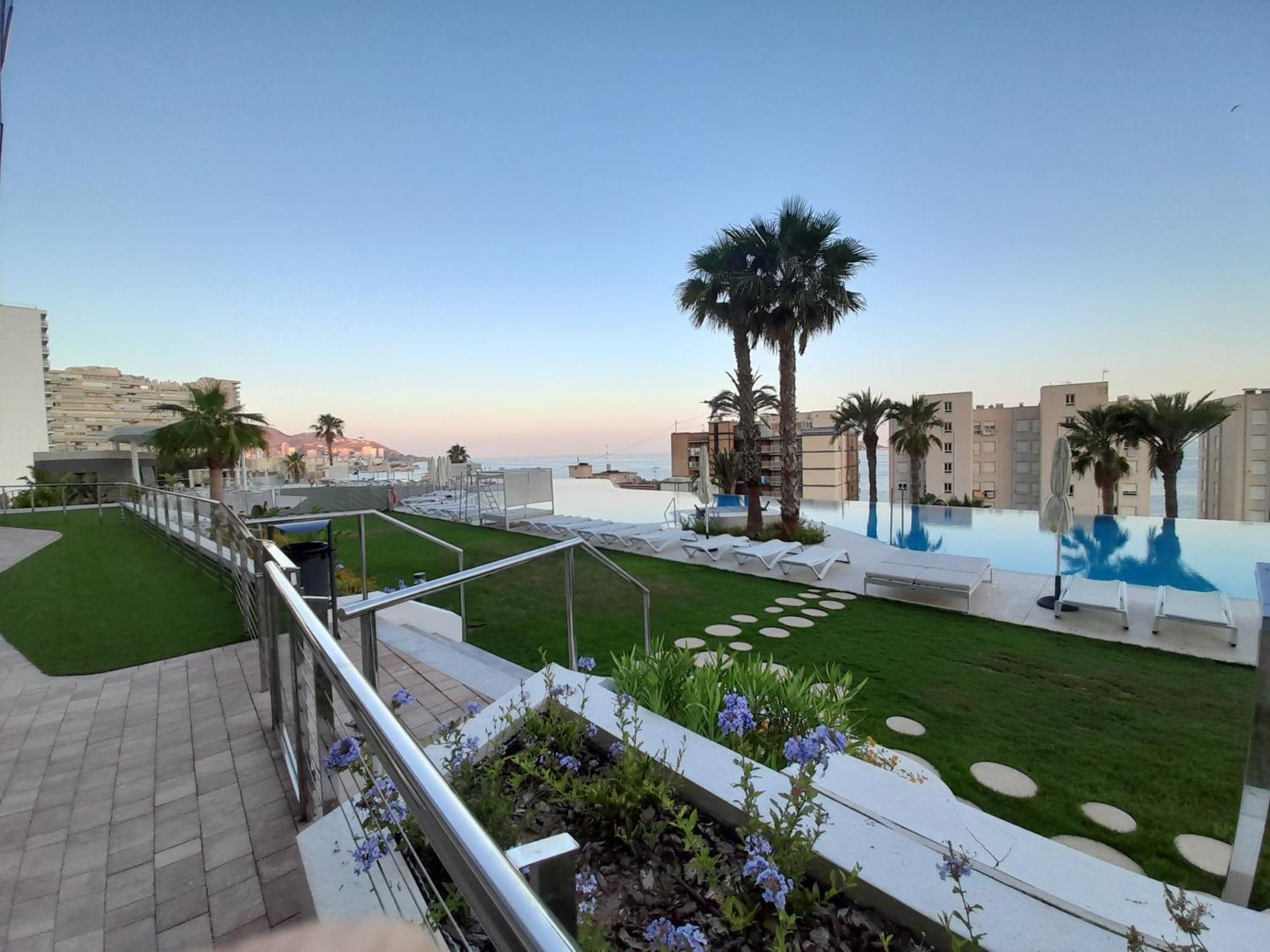 Sunset Cliffs Sea View Apartments 14 Floor Benidorm Exterior photo